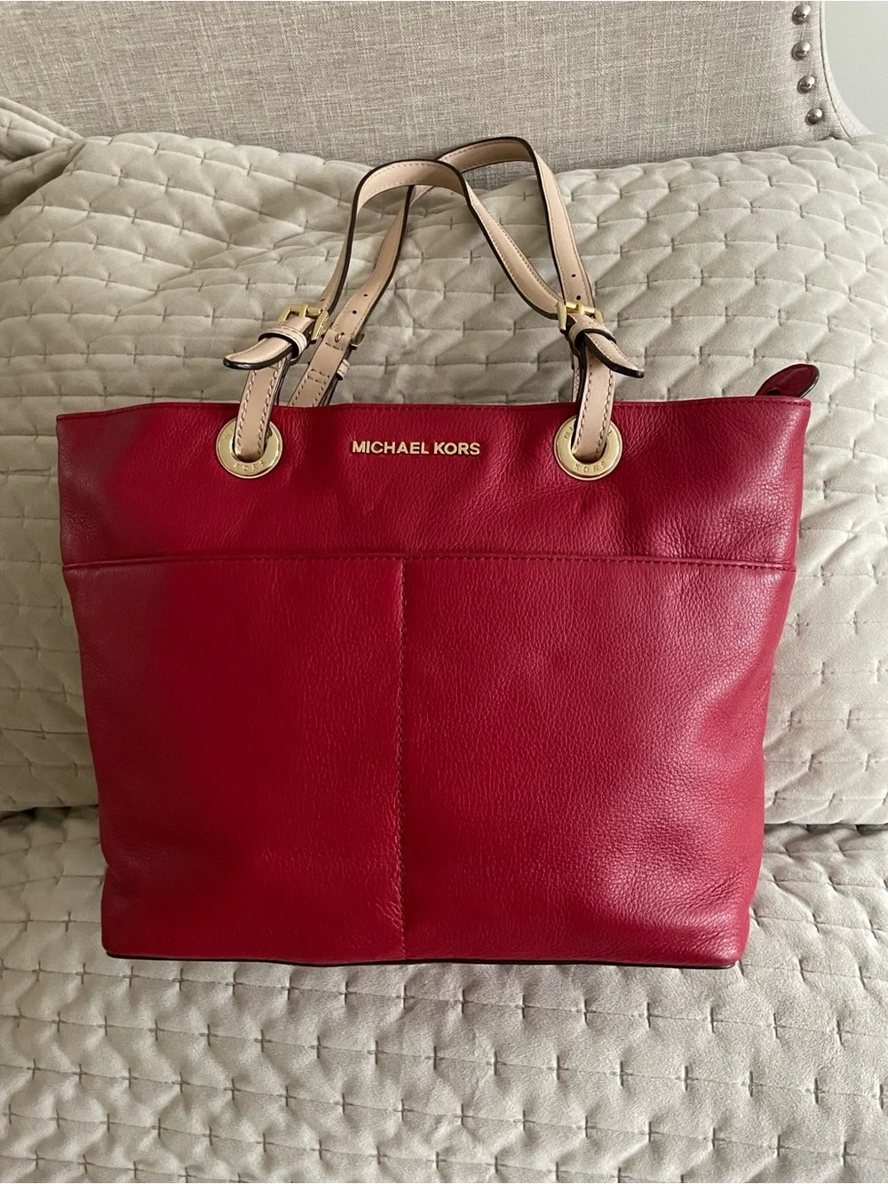 MICHAEL KORS Red Leather Tote with Beige Handles